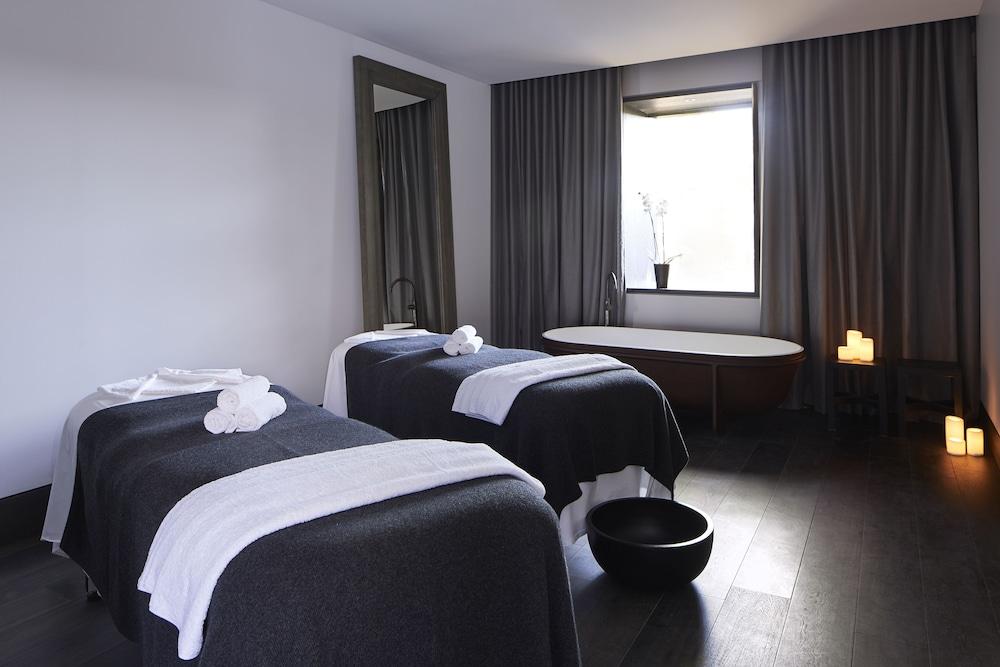 ホテル レルム キャンベラ エクステリア 写真 The spa at The Standard East Village